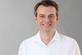 Moderne Kieferorthopädie | KFO Dr. May in Rosenheim